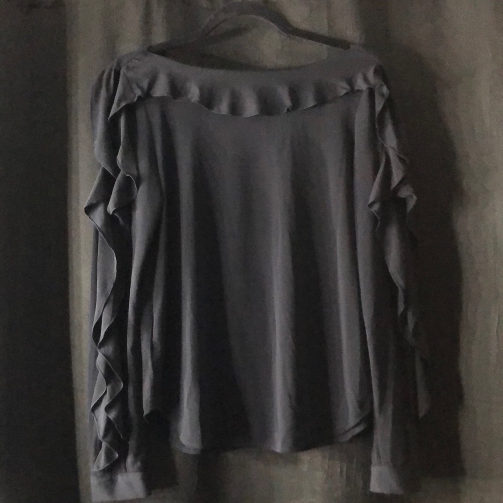 Ann Taylor Open arm blouse